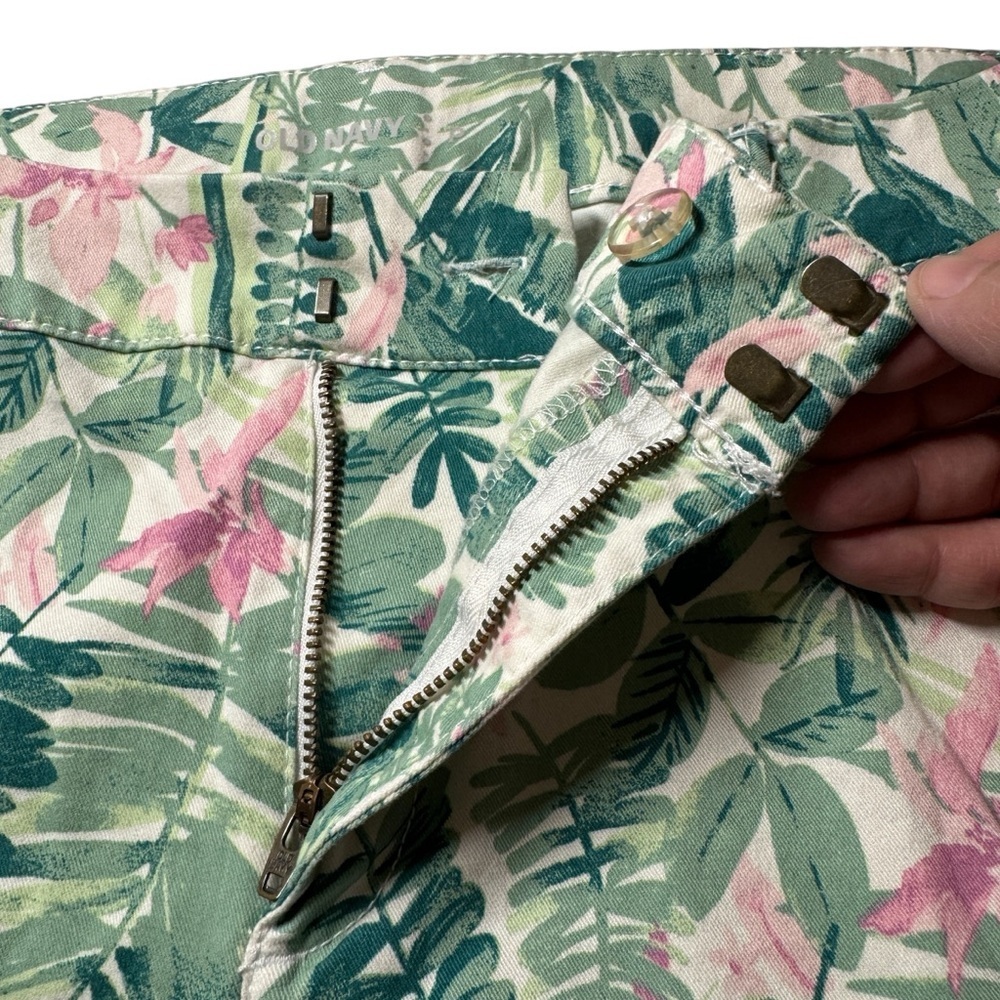 NWT Old Navy Printed Pixie Multiprint floral trop… - image 5